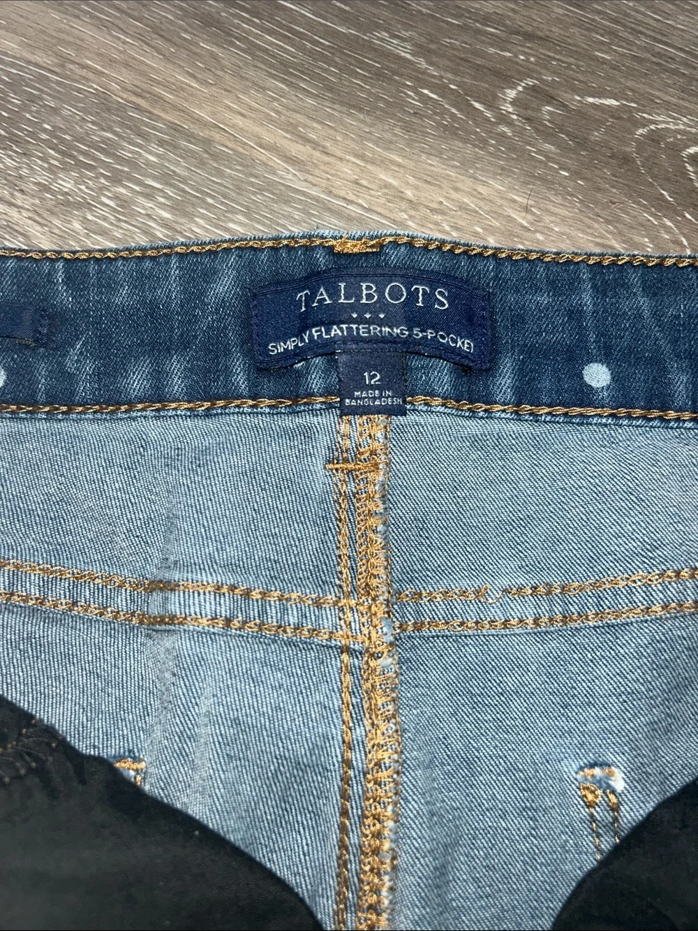 Talbots Dark Blue Skinny Jeans with White Polka Dots